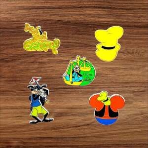 5 Goofy Disney Parks Trading Pins, Plus 2 Bonus Pins